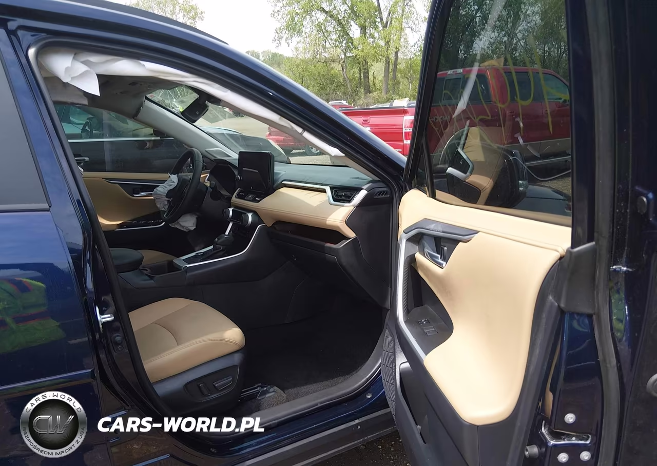 2025 Toyota Rav4 Limited VIN:2T3N1RFV1SW612989 - 5