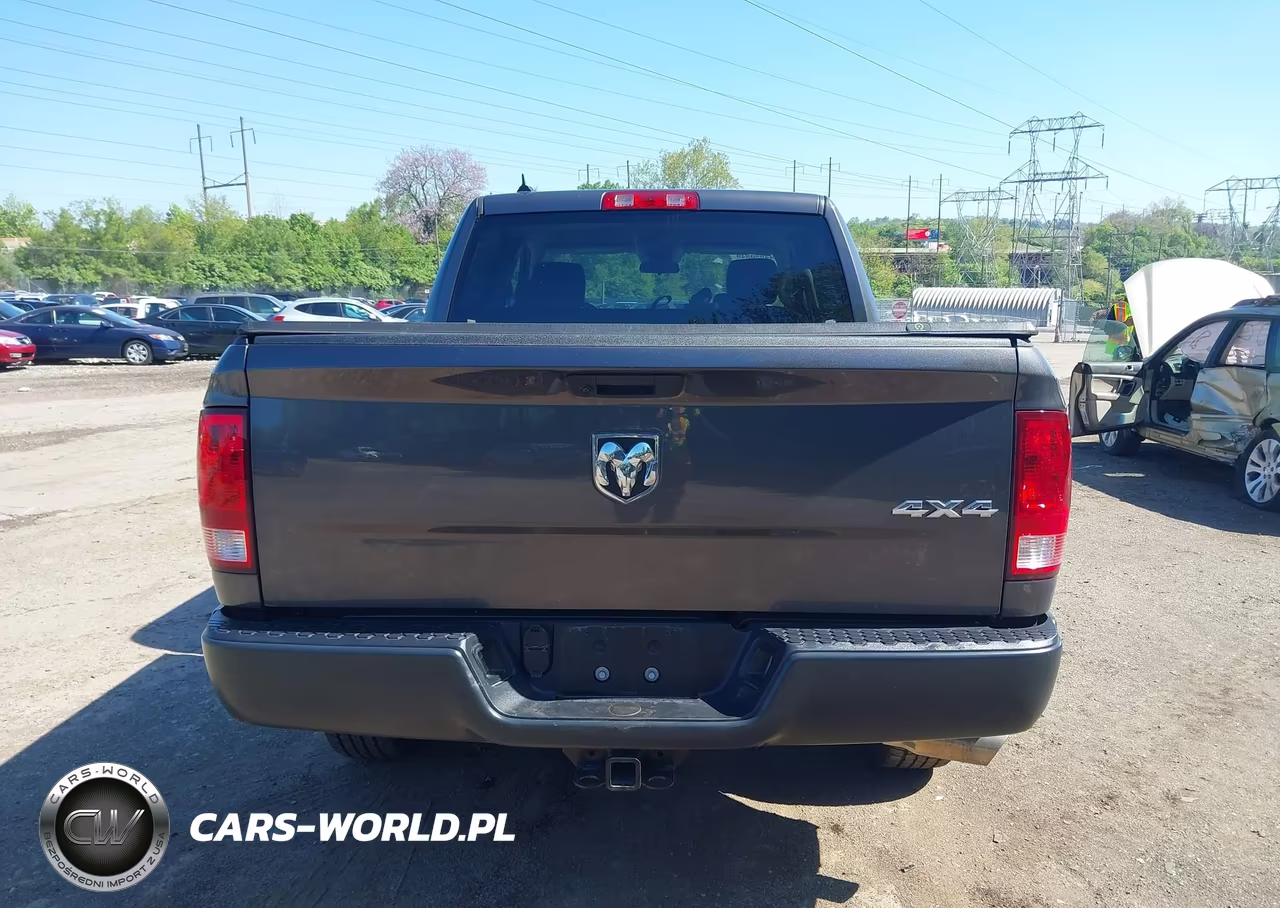 2024 Ram 1500 Classic Tradesman 4X4 5'7 Box VIN:1C6RR7KT6RS157814 - 17