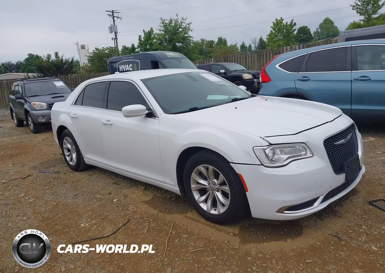 2016 Chrysler 300 Limited