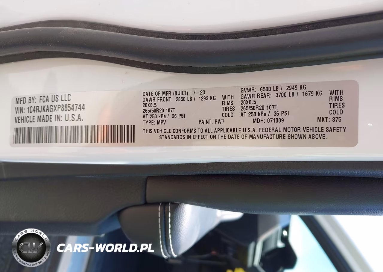 2023 Jeep Grand Cherokee L Altitude 4X4 VIN:1C4RJKAGXP8854744 - 9
