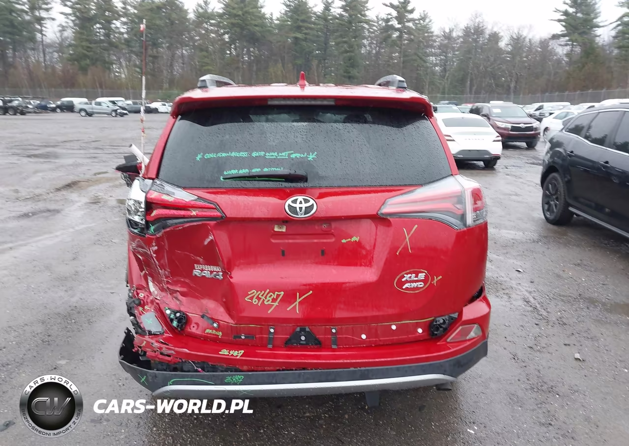 2017 Toyota Rav4 Xle VIN:JTMRFREV5HJ135446 - 16