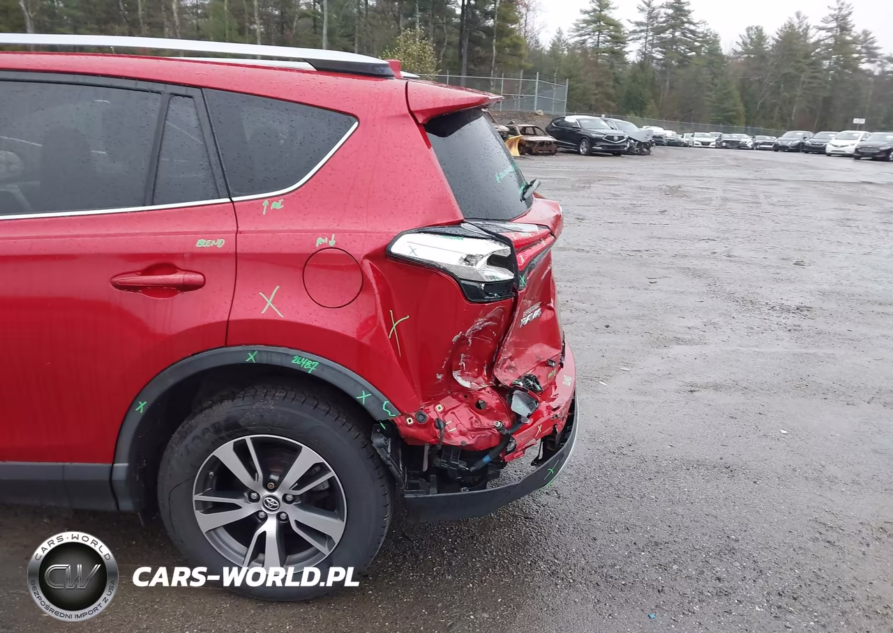 2017 Toyota Rav4 Xle VIN:JTMRFREV5HJ135446 - 17