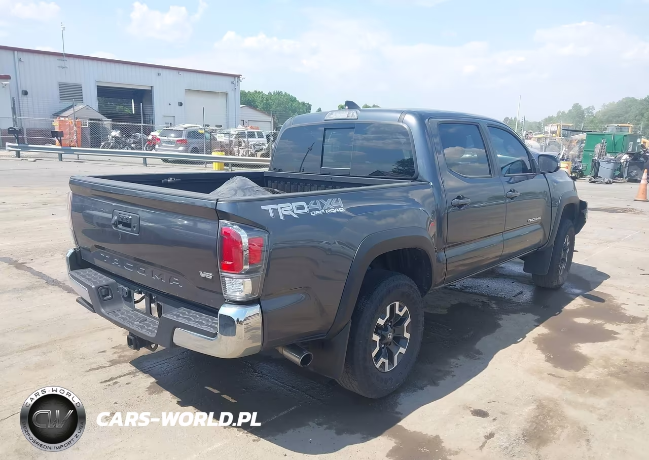 2023 Toyota Tacoma Trd Off Road VIN:3TMCZ5AN9PM620105 - 4