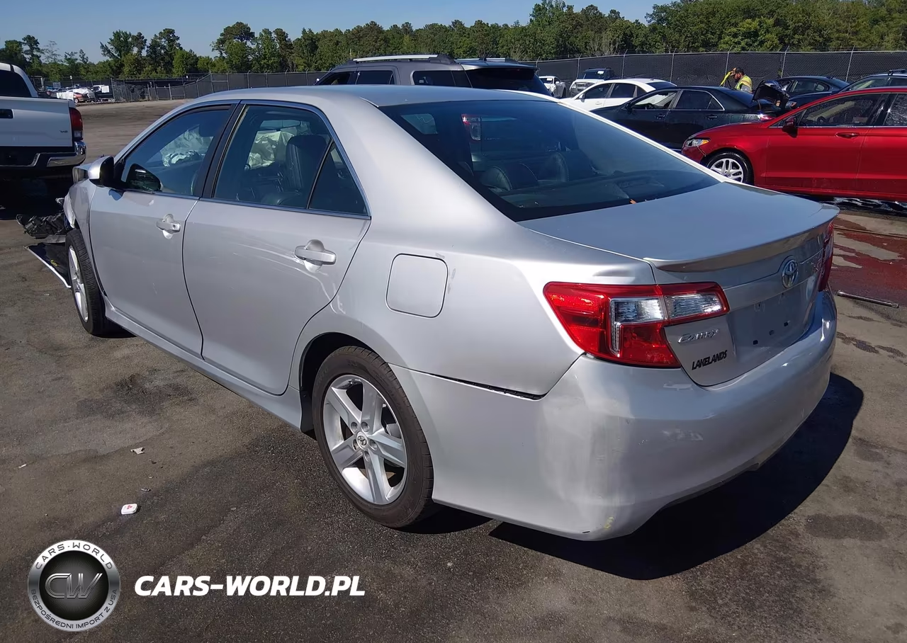 2013 Toyota Camry Se VIN:4T1BF1FK5DU207287 - 3