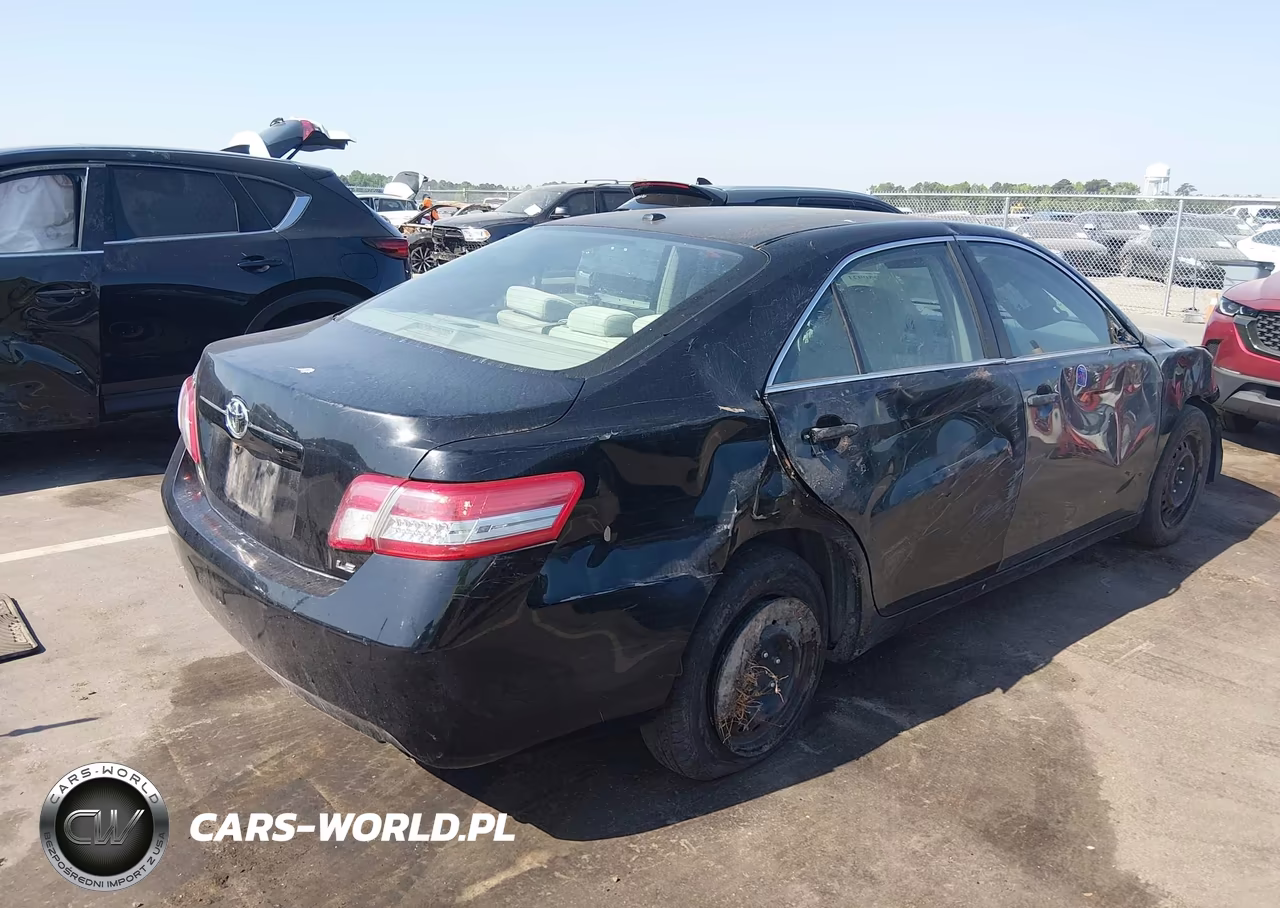 2010 Toyota Camry Le VIN:4T1BF3EK9AU079502 - 4