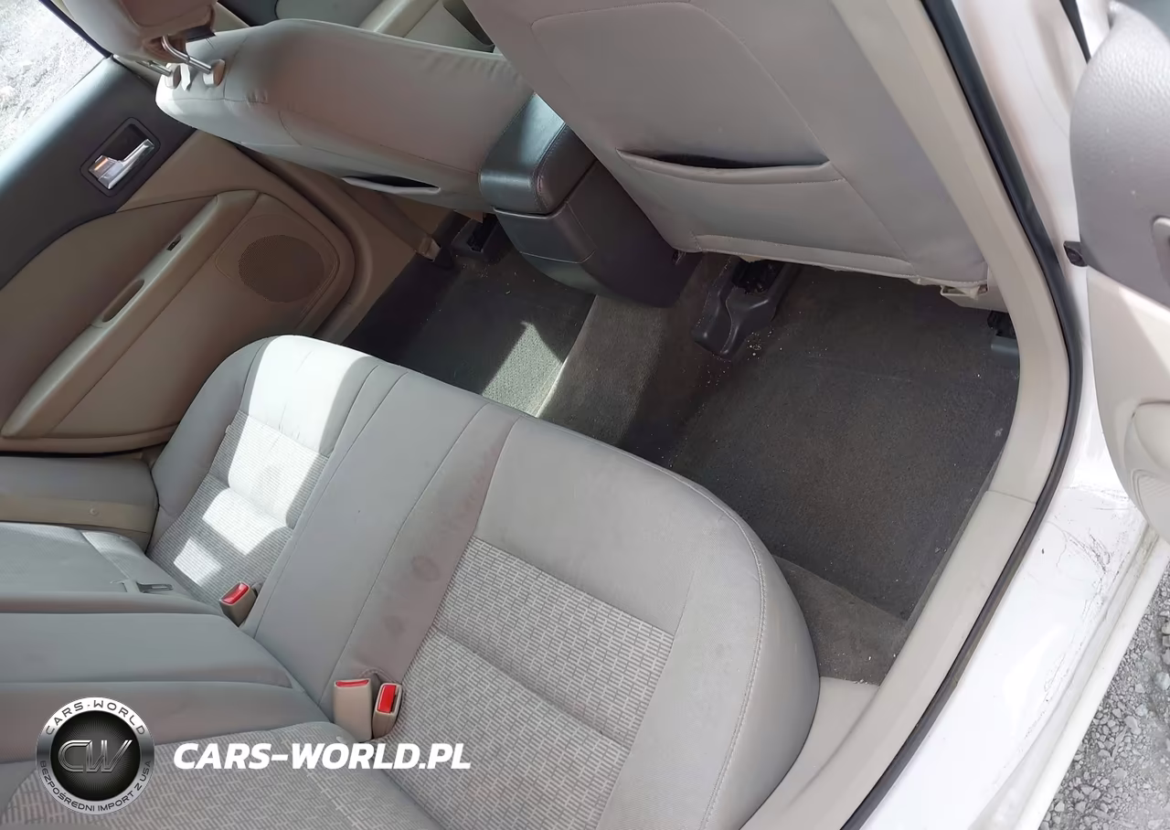2012 Ford Fusion Se VIN:3FAHP0HA7CR256416 - 8