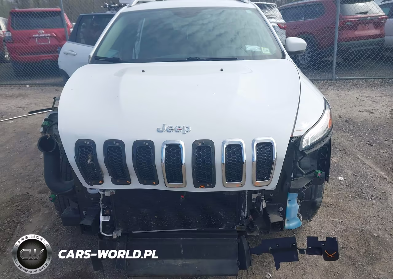 2016 Jeep Cherokee Latitude VIN:1C4PJMCS0GW373675 - 13