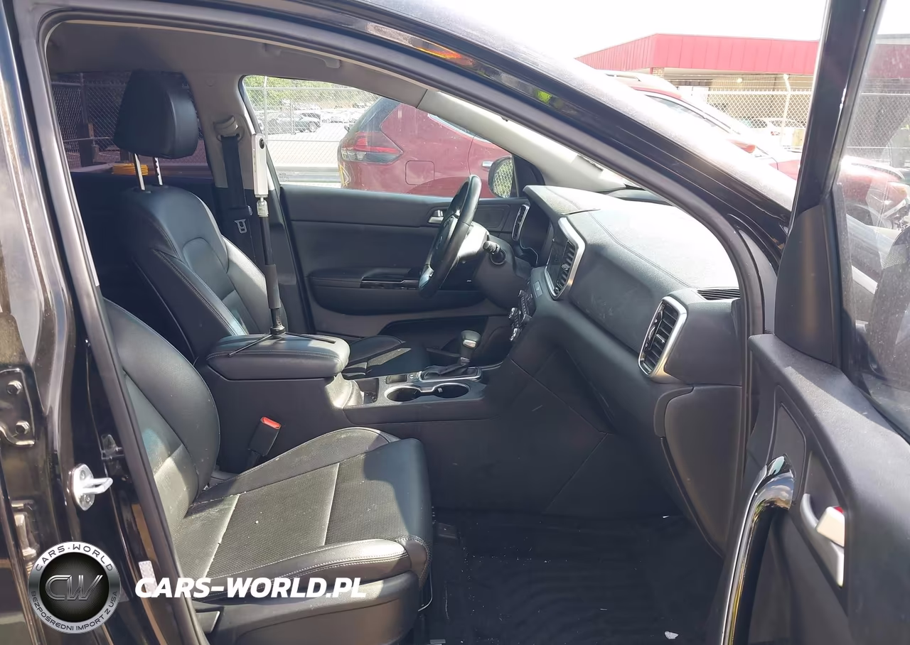 2020 Kia Sportage Ex VIN:KNDPN3AC1L7649666 - 5