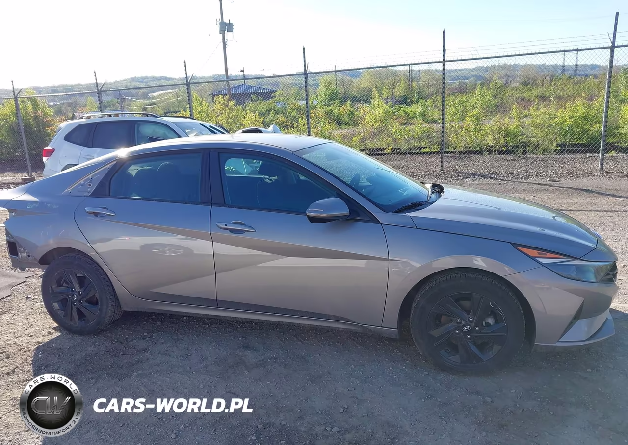 2023 Hyundai Elantra Sel VIN:KMHLM4AG8PU391837 - 13