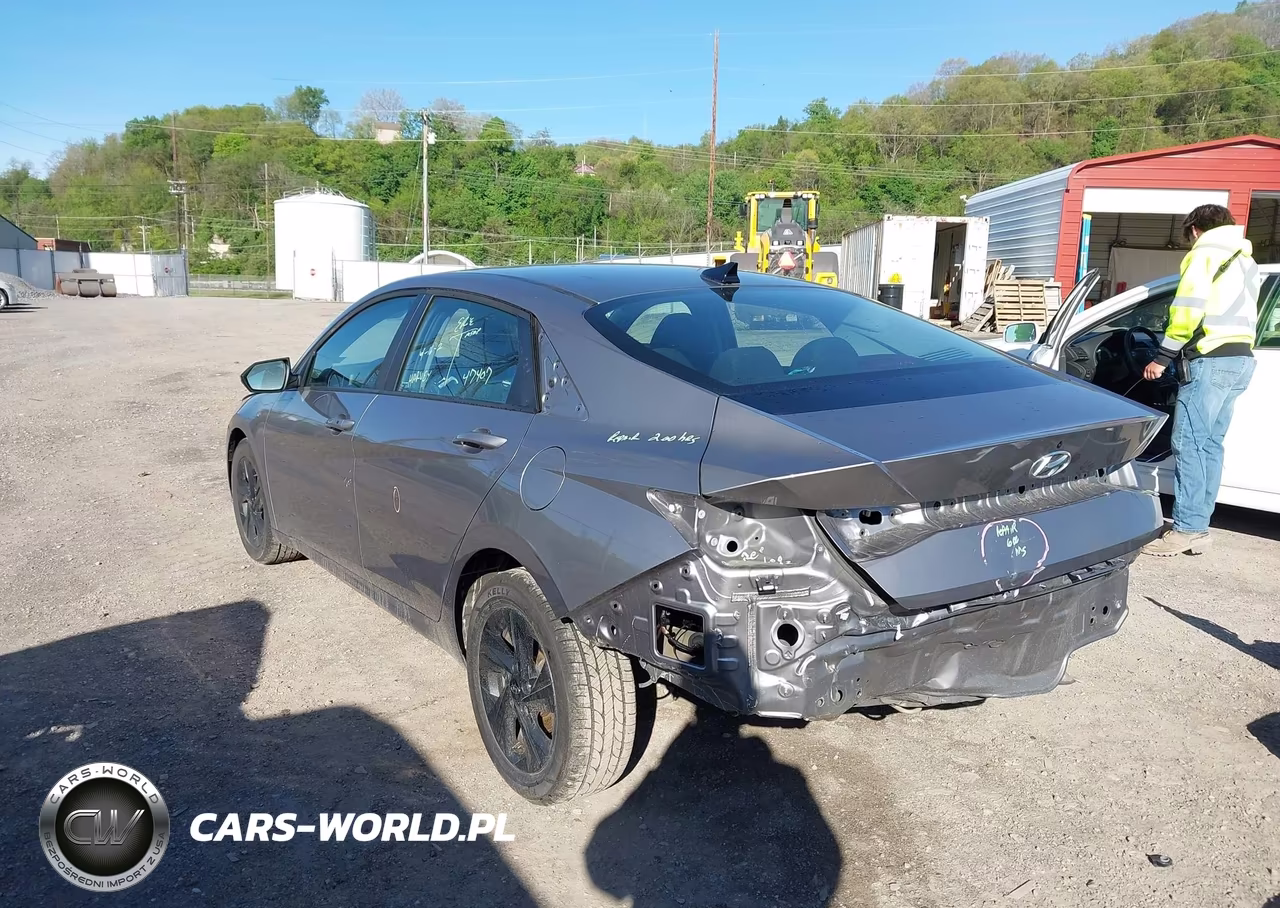 2023 Hyundai Elantra Sel VIN:KMHLM4AG8PU391837 - 3