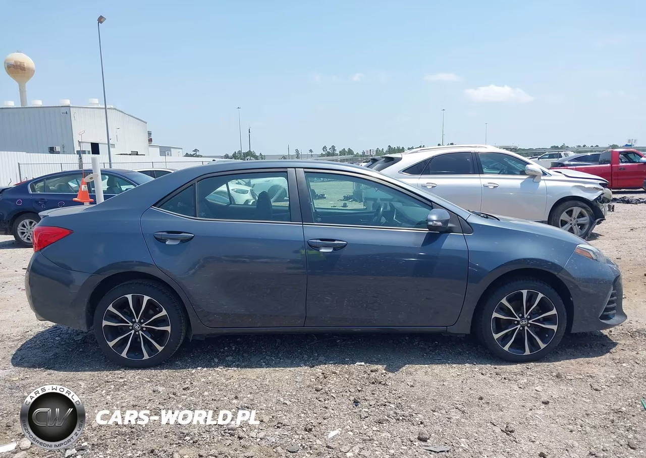 2017 Toyota Corolla Se VIN:5YFBURHE8HP736235 - 13