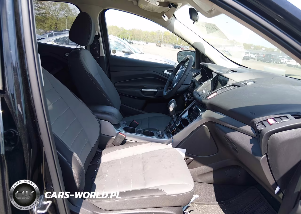2016 Ford Escape Se VIN:1FMCU9G93GUC31922 - 5