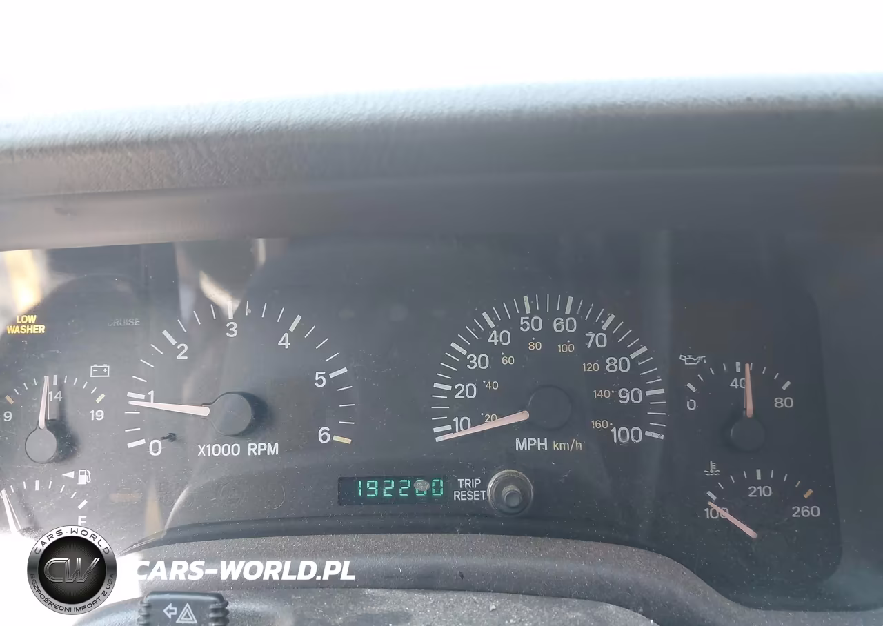 2000 Jeep Cherokee Sport VIN:1J4FF48SXYL270315 - 7