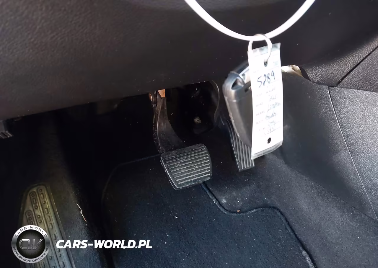 2022 Jeep Compass Limited 4X4 VIN:3C4NJDCB3NT153831 - 11