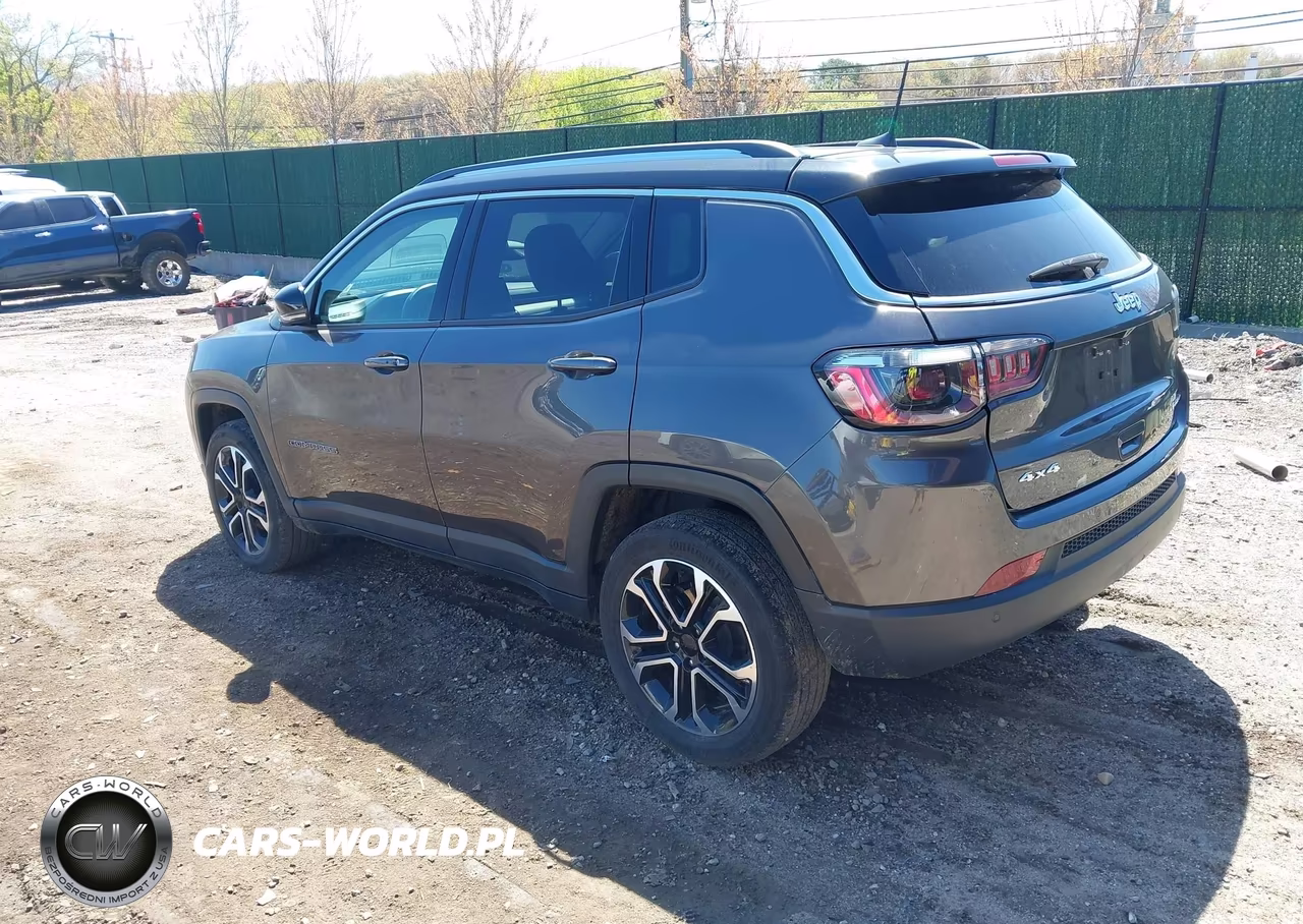2022 Jeep Compass Limited 4X4 VIN:3C4NJDCB3NT153831 - 3