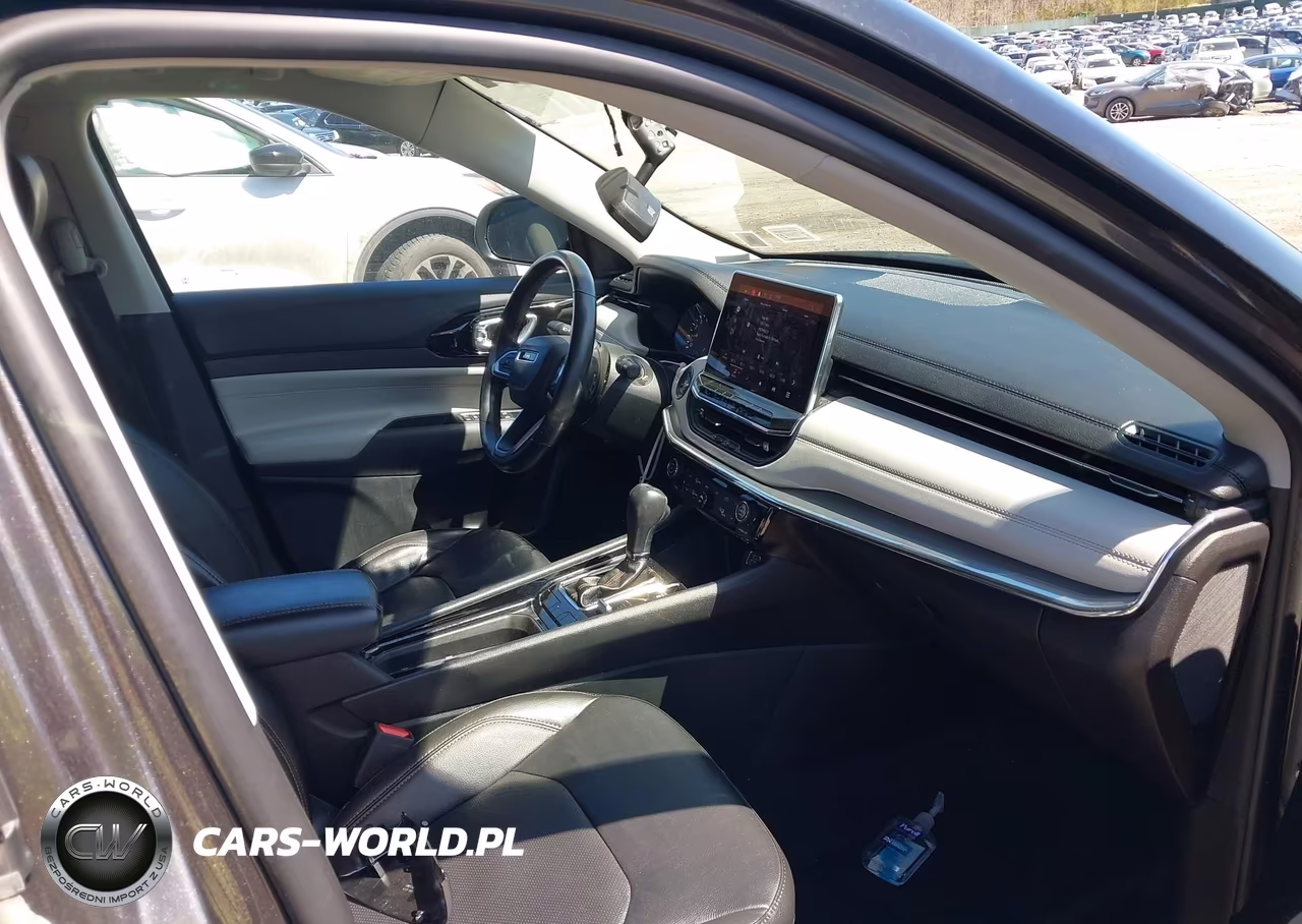 2022 Jeep Compass Limited 4X4 VIN:3C4NJDCB3NT153831 - 5