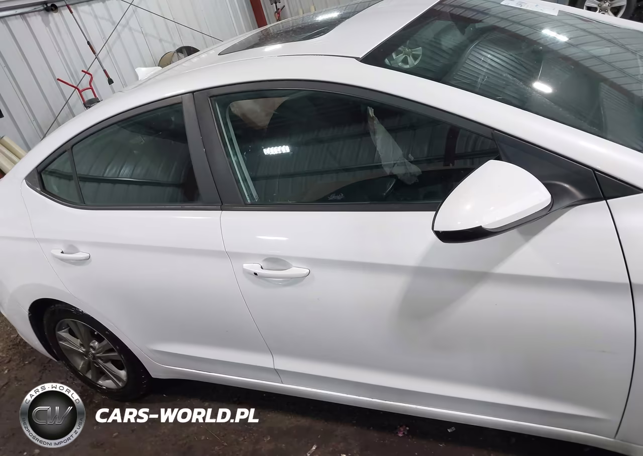 2018 Hyundai Elantra Value Edition VIN:5NPD84LF7JH286953 - 13