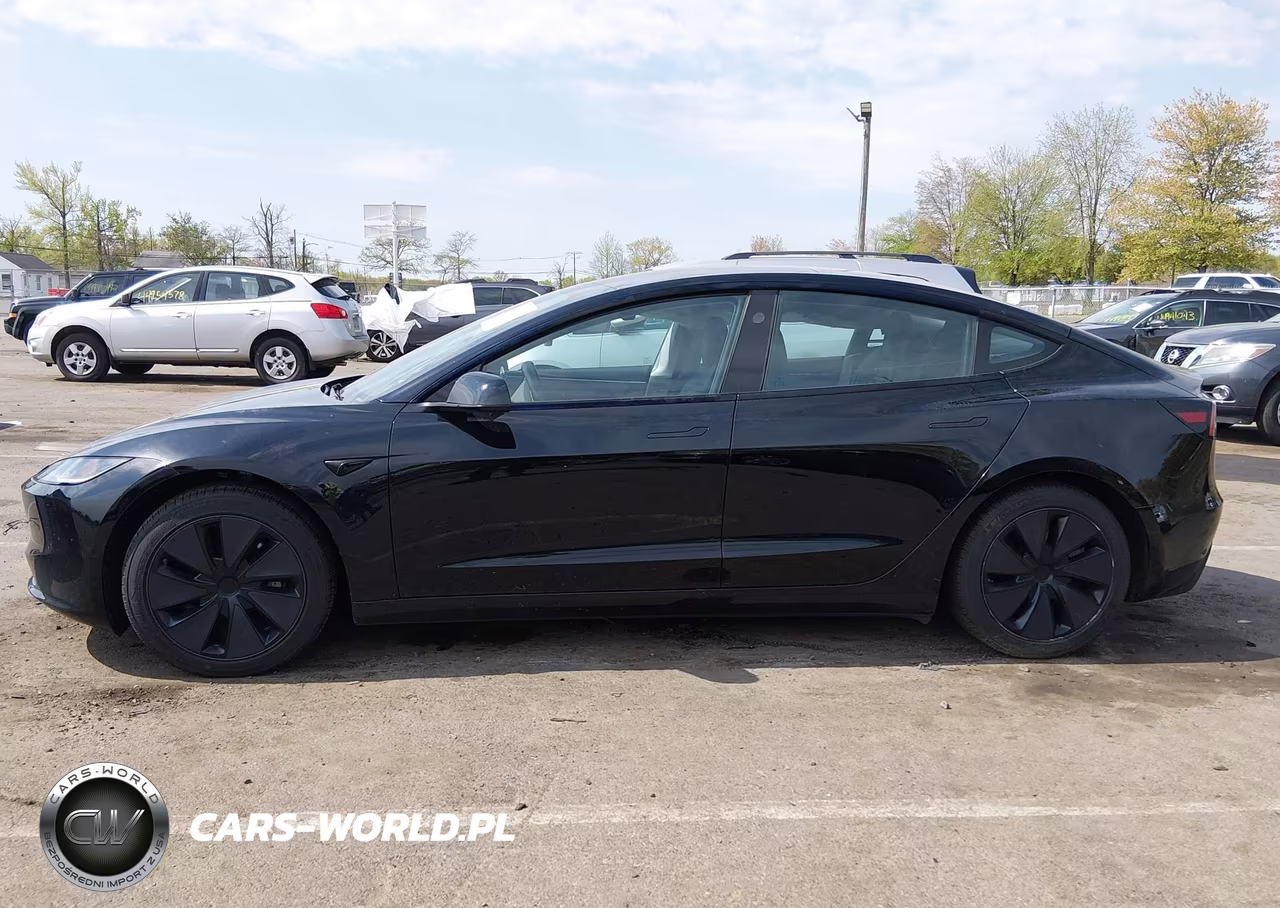 2024 Tesla Model 3 Long Range Dual Motor All-Wheel Drive VIN:5YJ3E1EB9RF735461 - 14
