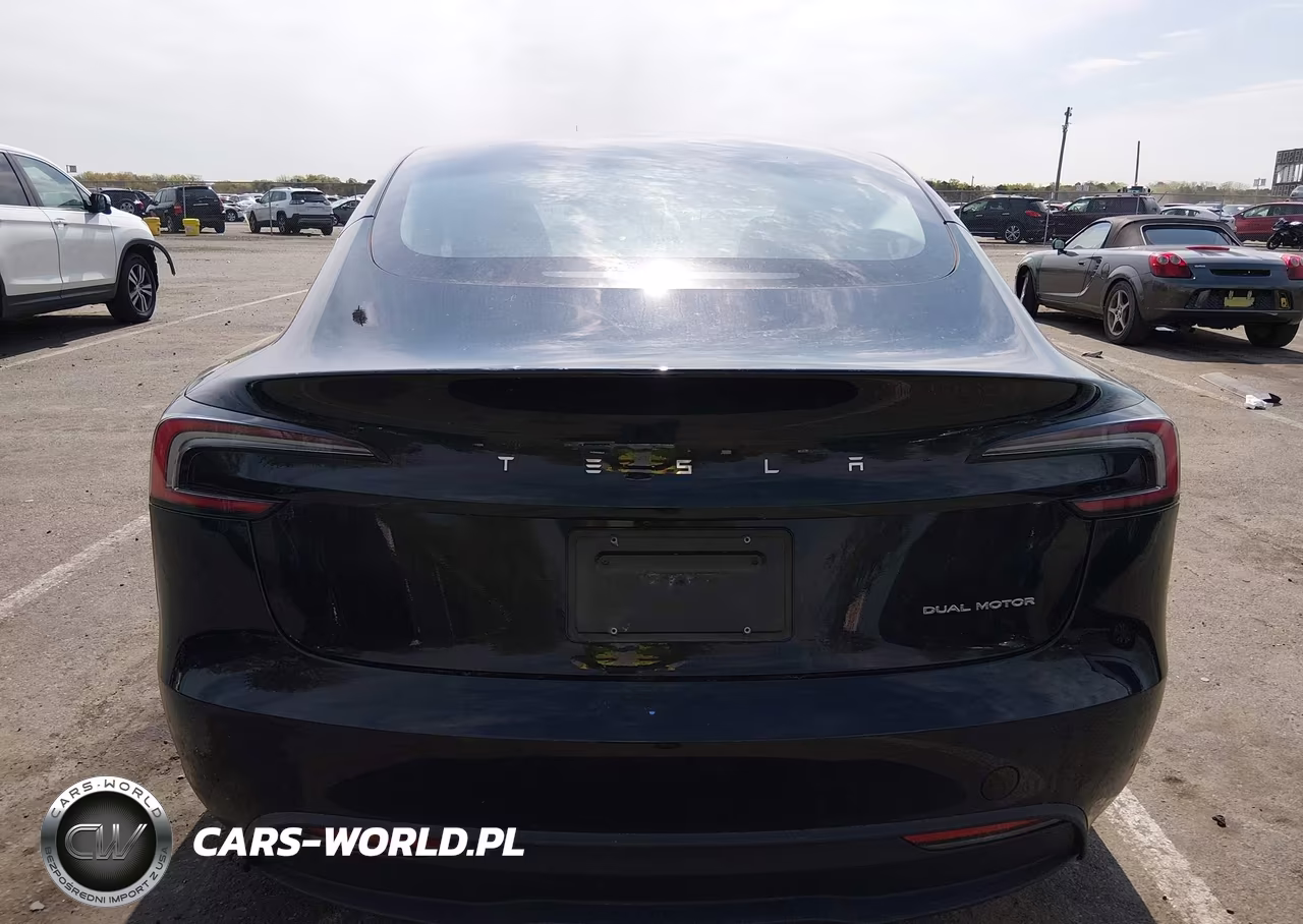 2024 Tesla Model 3 Long Range Dual Motor All-Wheel Drive VIN:5YJ3E1EB9RF735461 - 16
