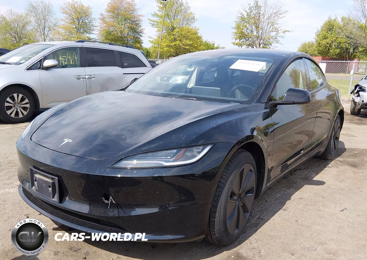 2024 Tesla Model 3 Long Range Dual Motor All-Wheel Drive VIN:5YJ3E1EB9RF735461 - 2