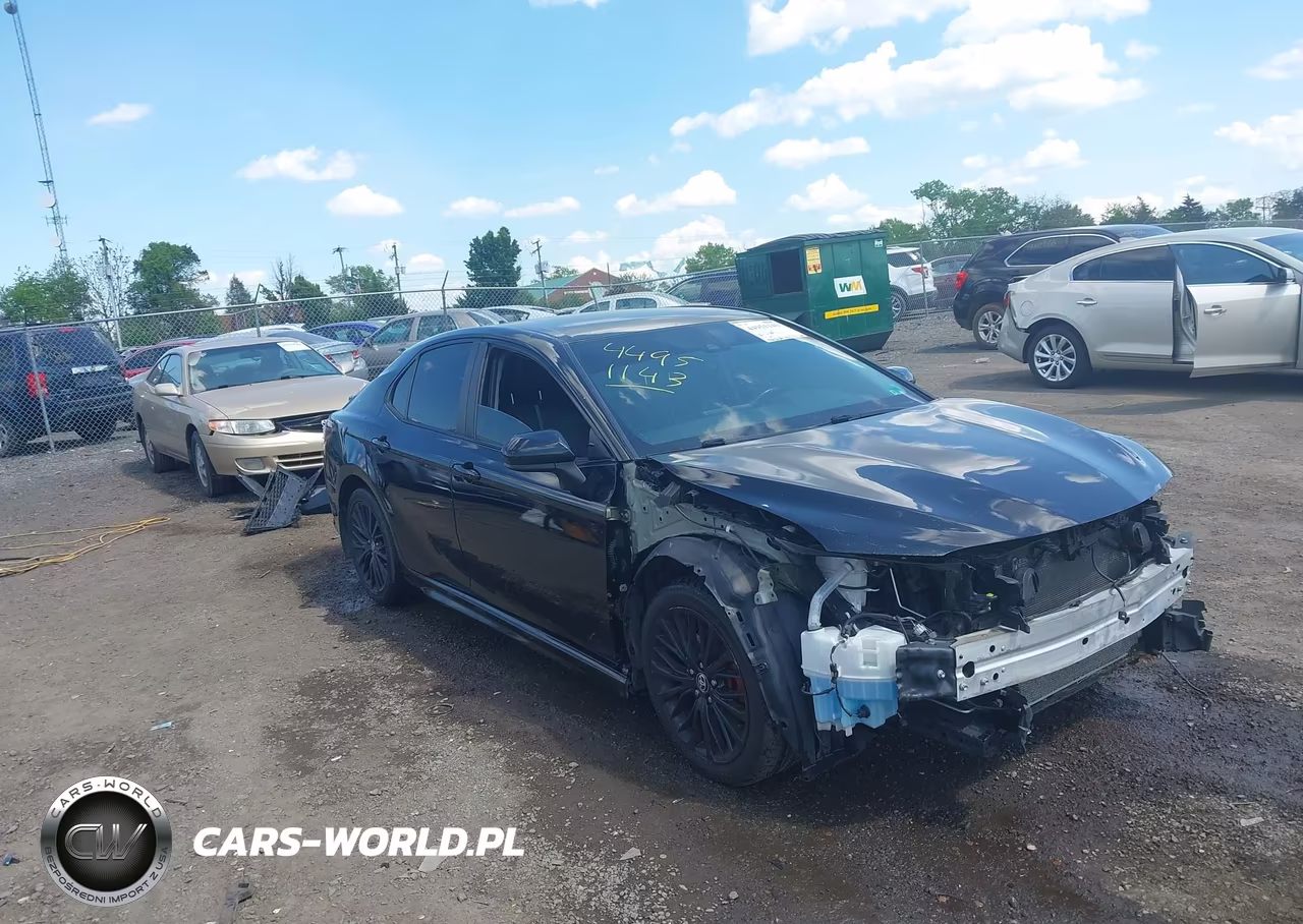 2021 Toyota Camry Se Nightshade Edition Awd – zdjęcie 1 z 19
