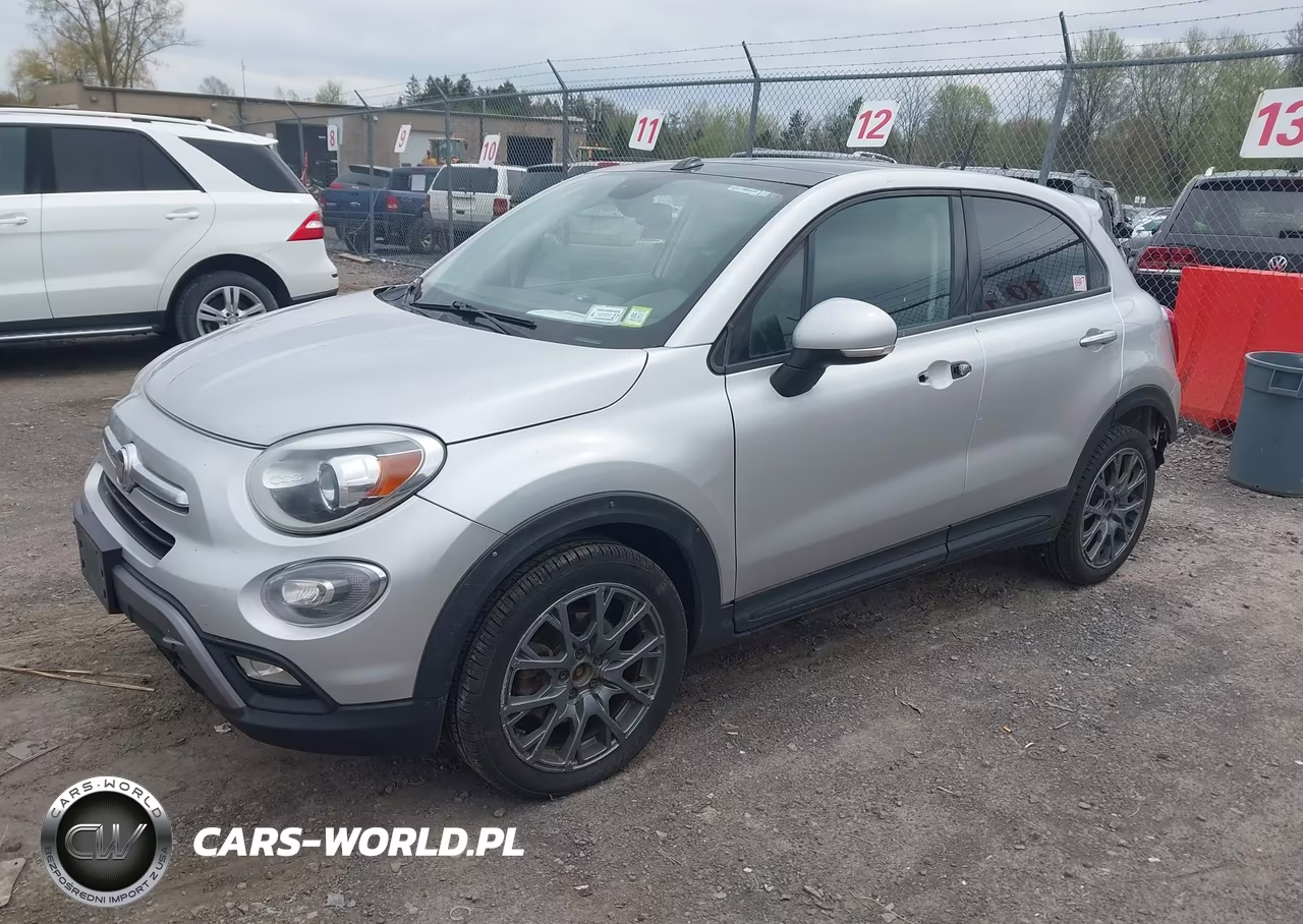 2016 Fiat 500X Trekking Plus VIN:ZFBCFXET9GP378359 - 2