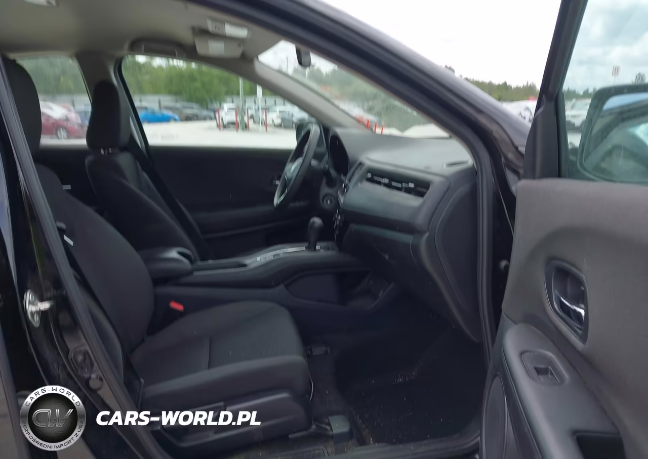 2019 Honda Hr-V Lx VIN:3CZRU6H32KG712614 - 5