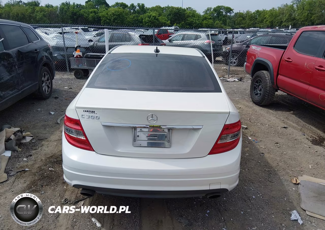 2011 Mercedes-Benz C 300 Luxury-Sport VIN:WDDGF5EB2BA473597 - 17