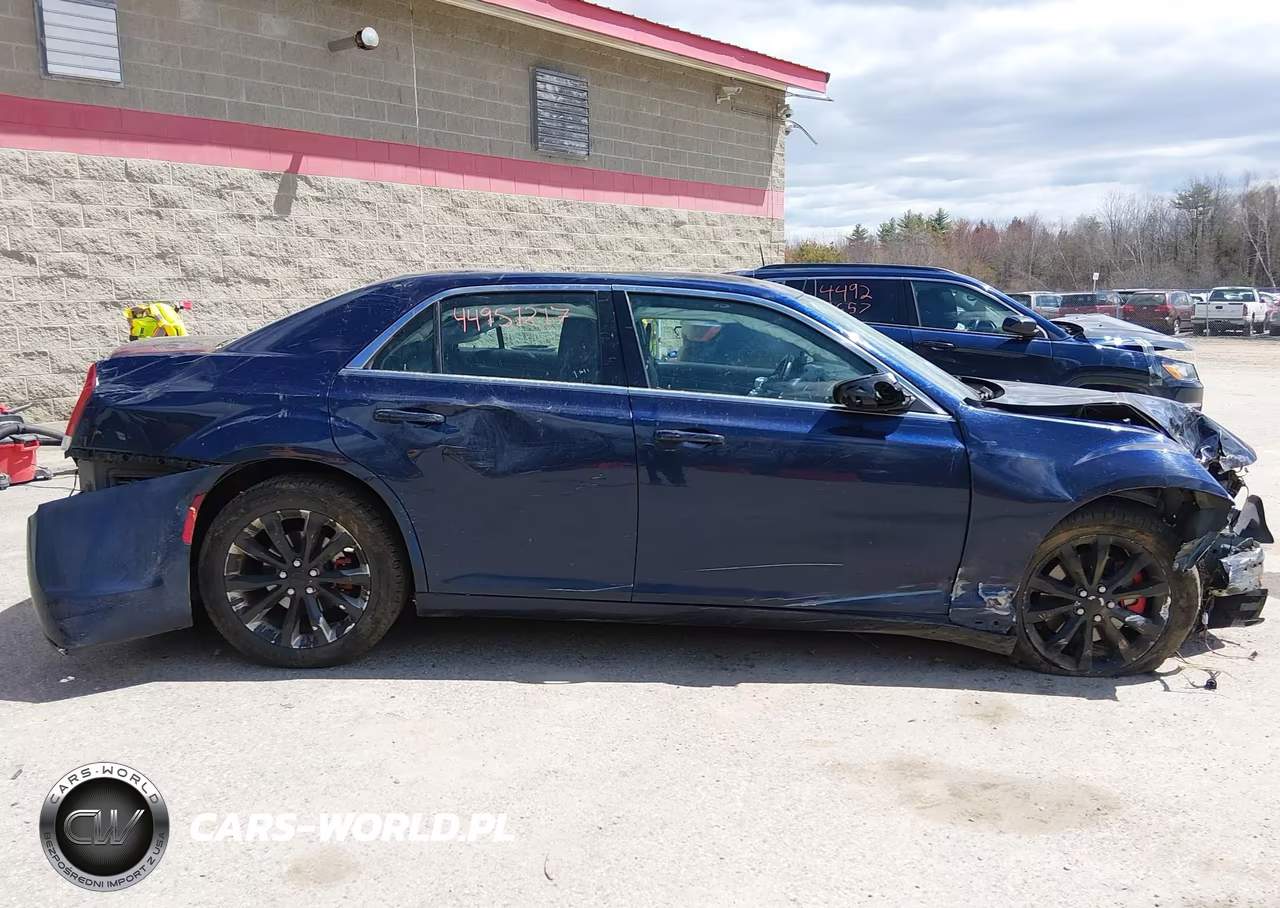 2015 Chrysler 300 Limited VIN:2C3CCARG5FH760699 - 14
