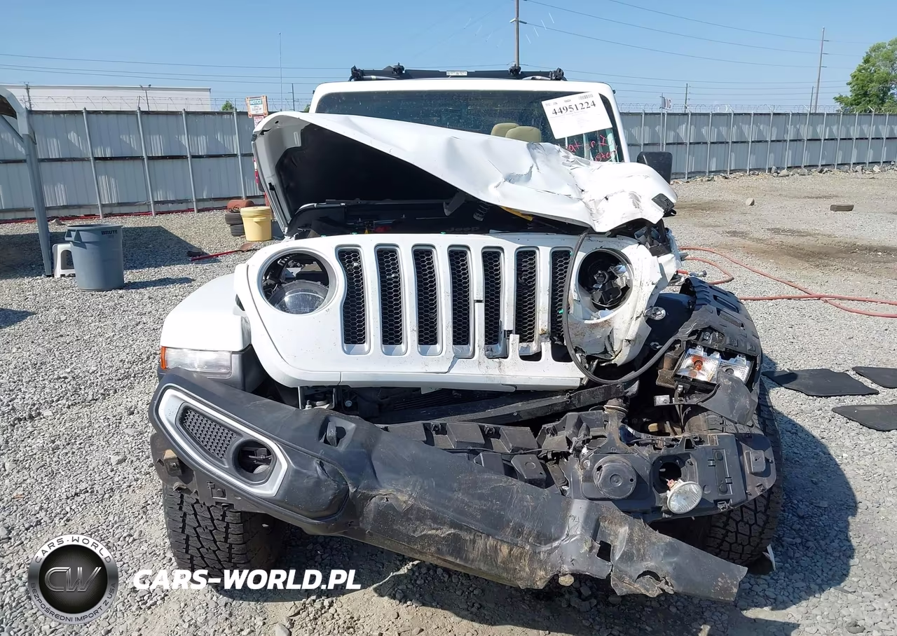 2022 Jeep Wrangler Unlimited Sahara 4X4 VIN:1C4HJXEM6NW135363 - 12