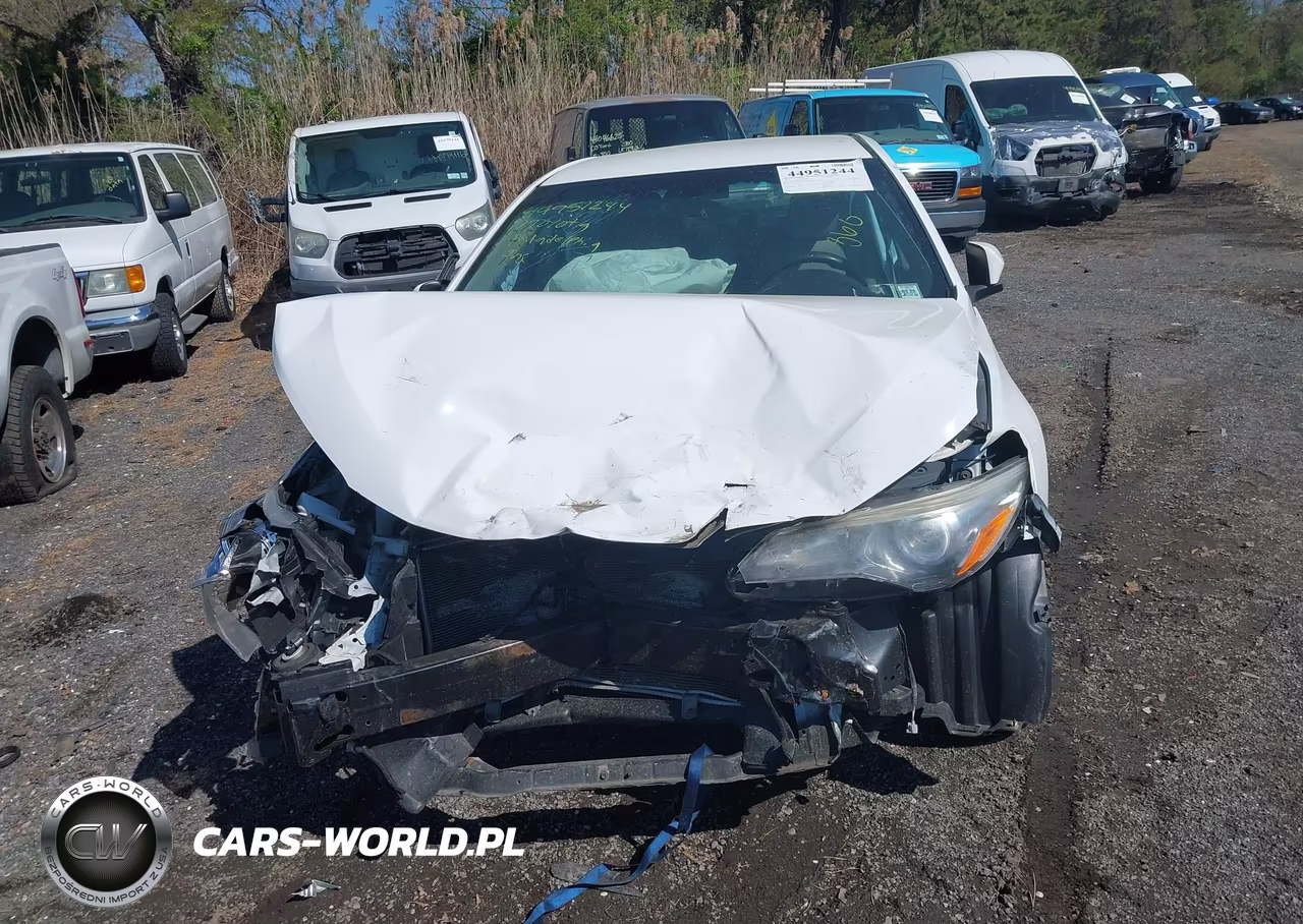 2017 Toyota Camry Le VIN:4T1BF1FKXHU373942 - 12
