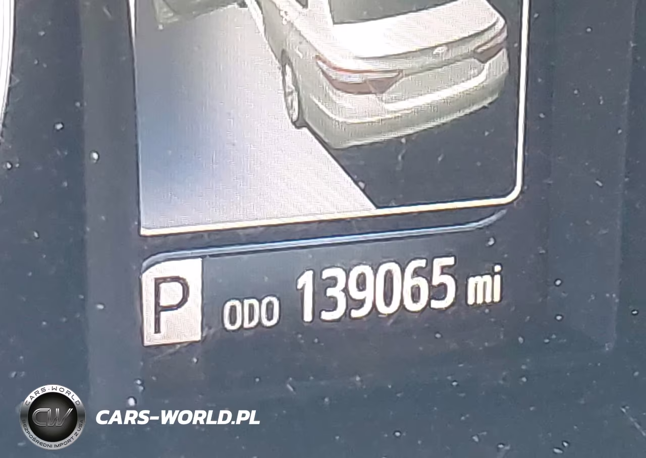 2017 Toyota Camry Le VIN:4T1BF1FKXHU373942 - 15