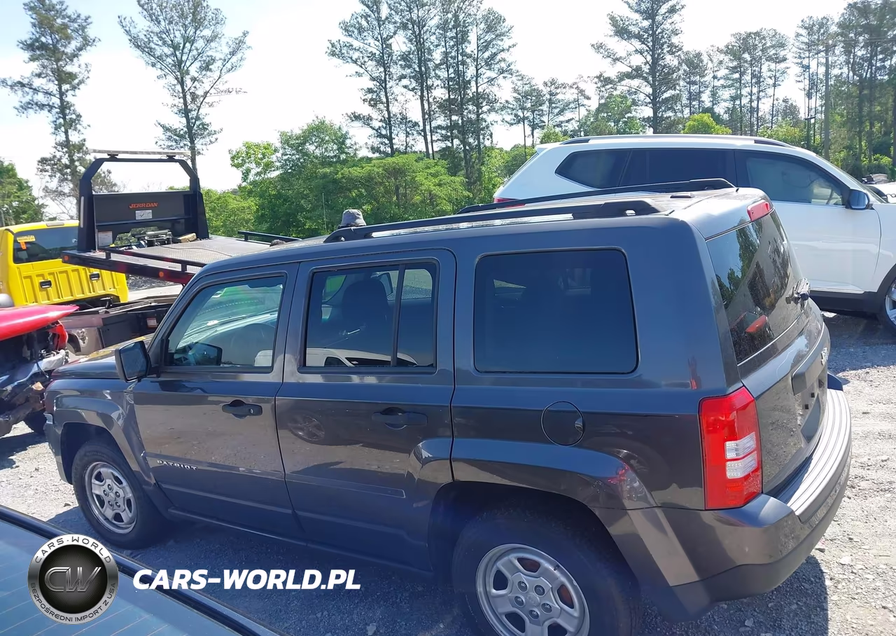 2016 Jeep Patriot Sport VIN:1C4NJPBAXGD761302 - 13