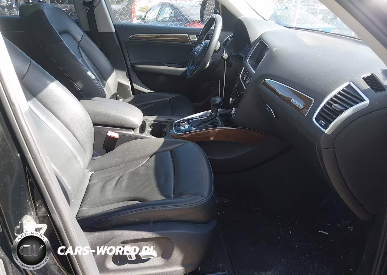 2017 Audi Q5 2.0T Premium VIN:WA1C2AFP8HA096932 - 5