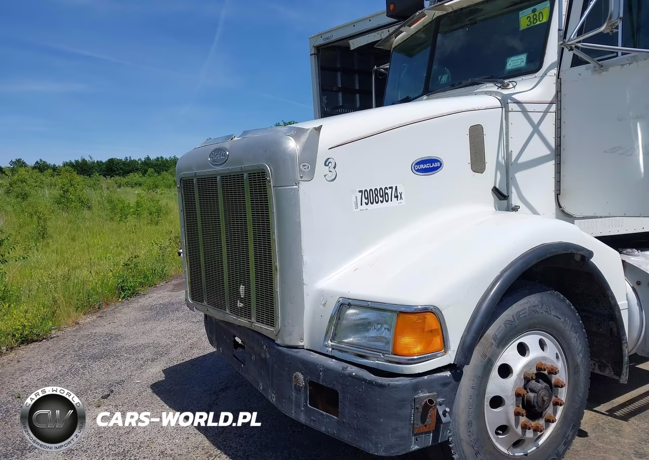 2000 Peterbilt 385 VIN:1NPGLU9X3YN522433 - 13