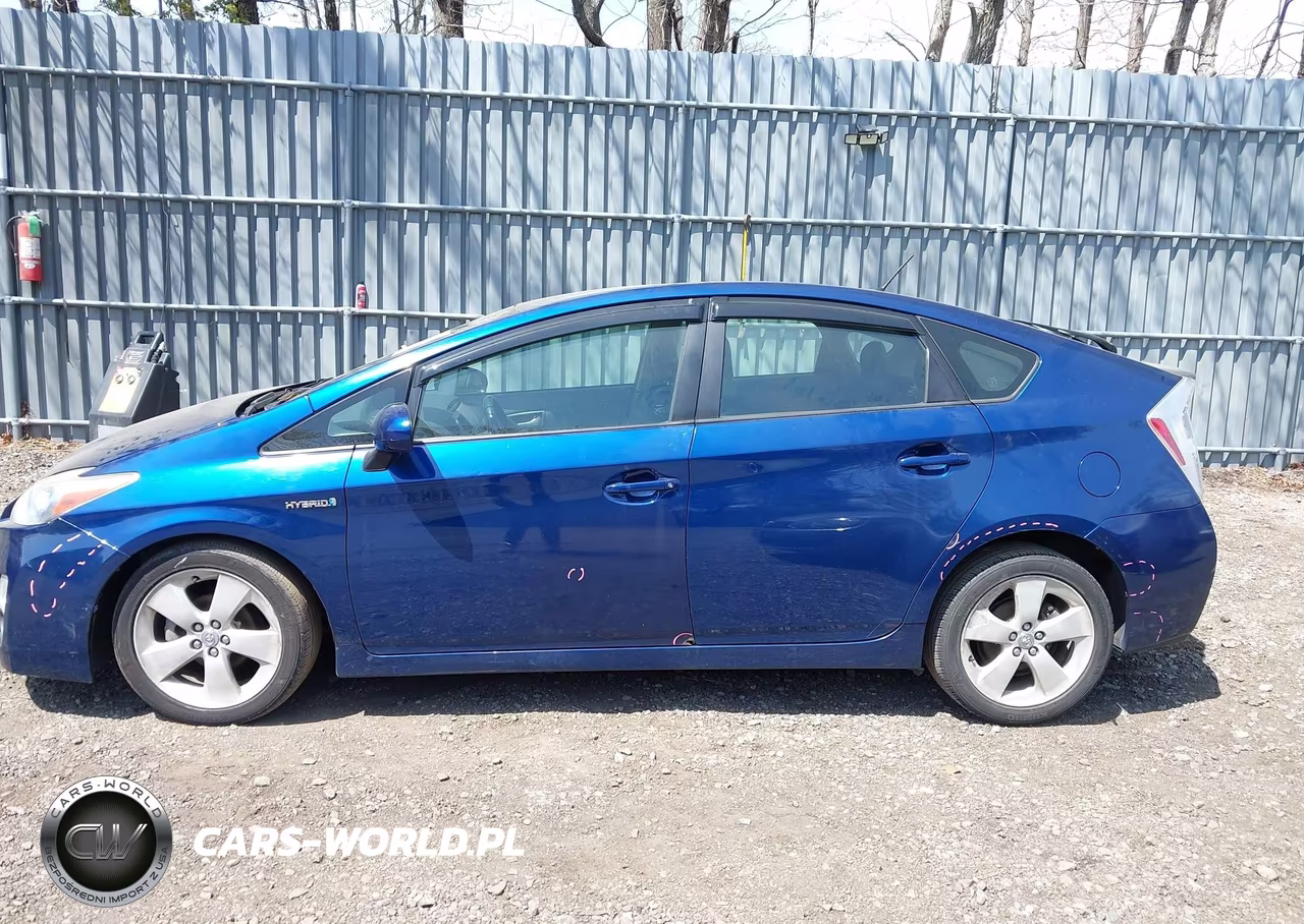 2010 Toyota Prius V VIN:JTDKN3DU1A0136308 - 12