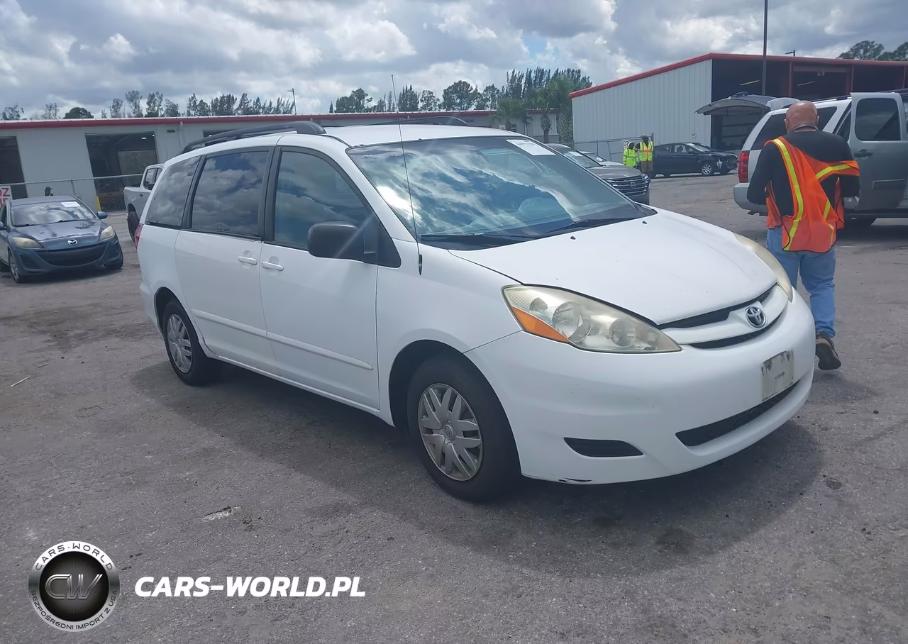 2009 Toyota Sienna Le