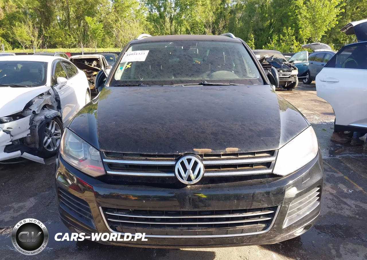 2011 Volkswagen Touareg Vr6 Sport VIN:WVGFF9BP1BD003598 - 12