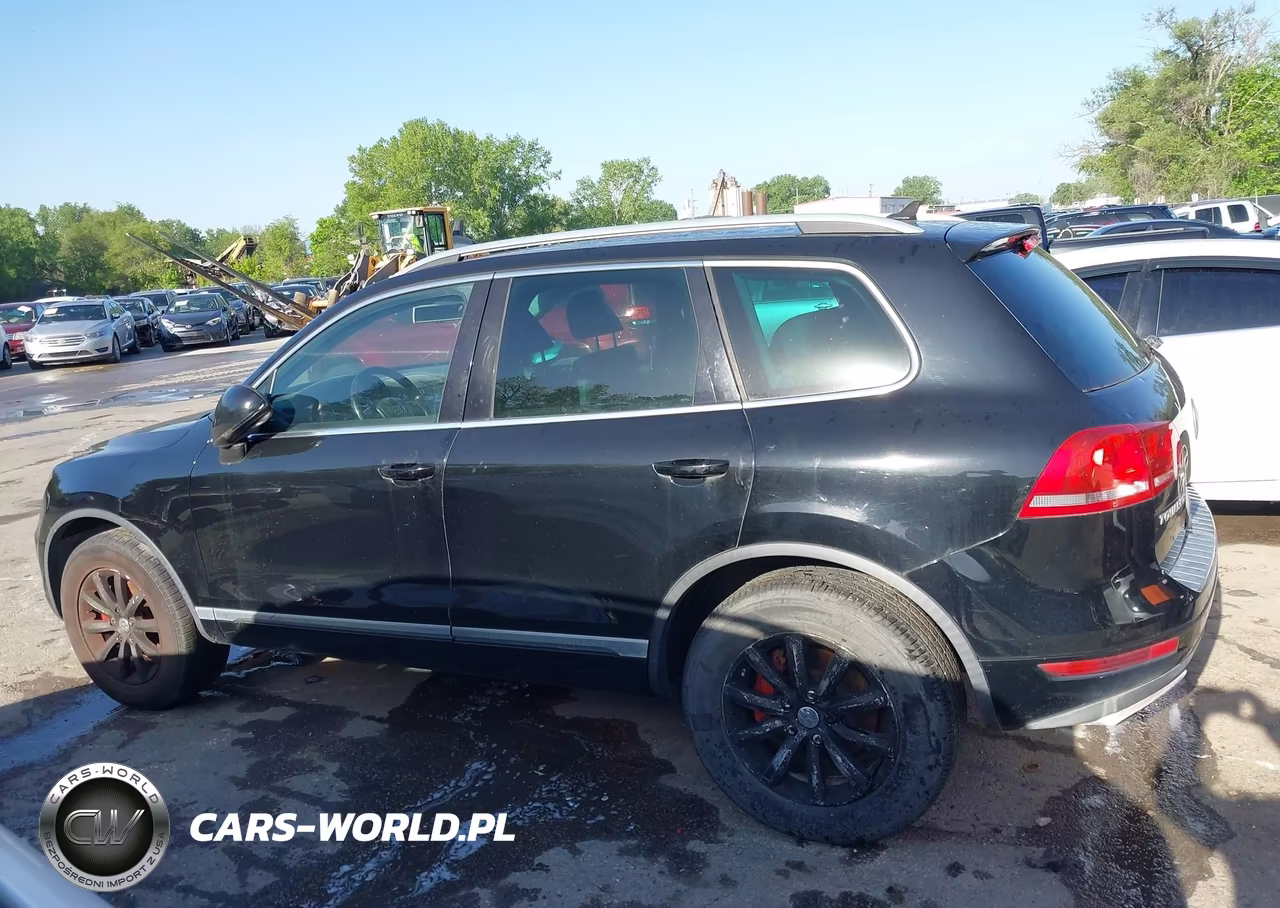 2011 Volkswagen Touareg Vr6 Sport VIN:WVGFF9BP1BD003598 - 14