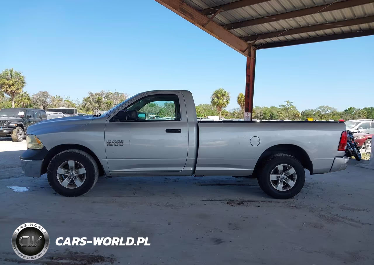 2016 Ram 1500 Tradesman VIN:3C6JR6DG1GG289407 - 14