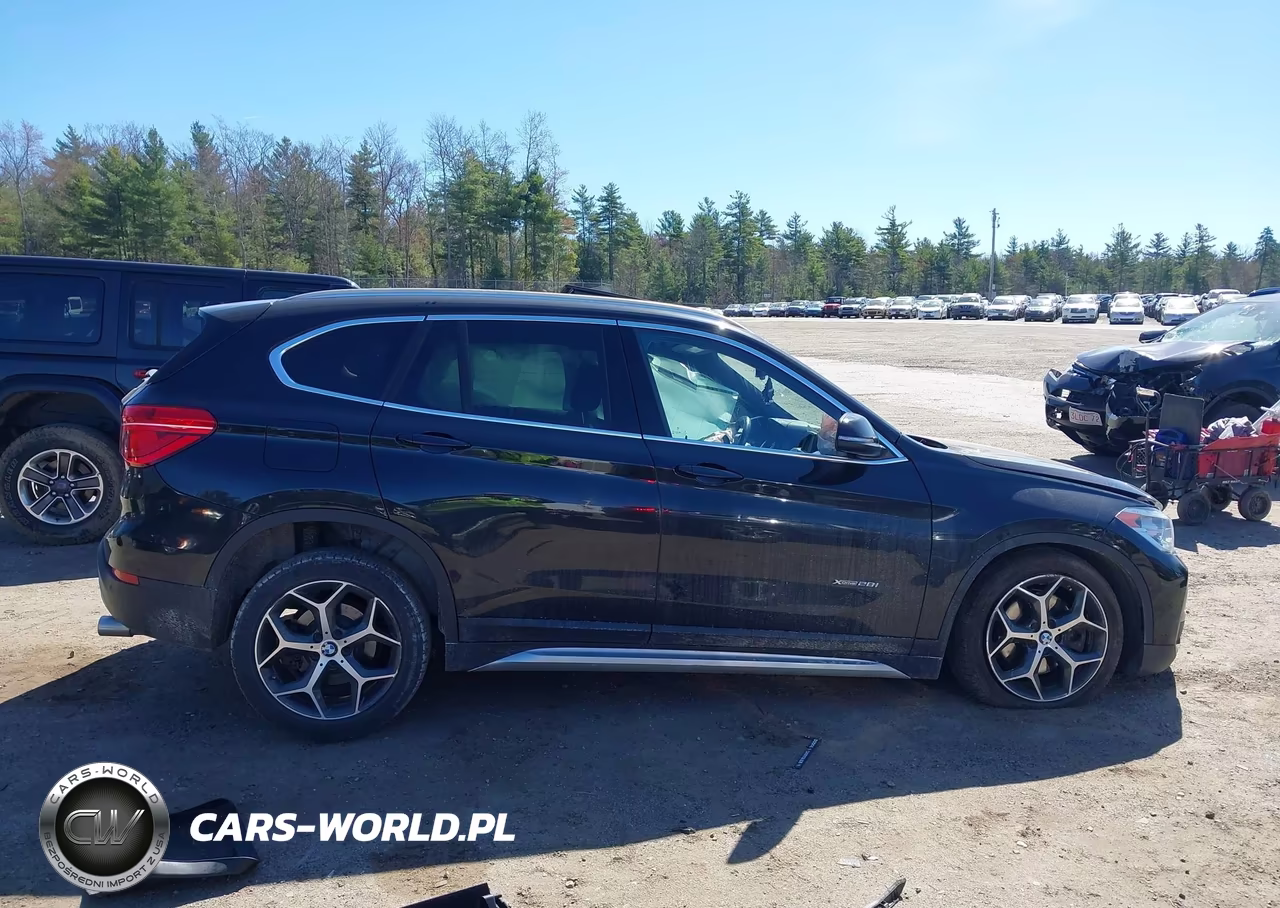 2016 BMW X1 xDrive28I VIN:WBXHT3C38G5F64564 - 13