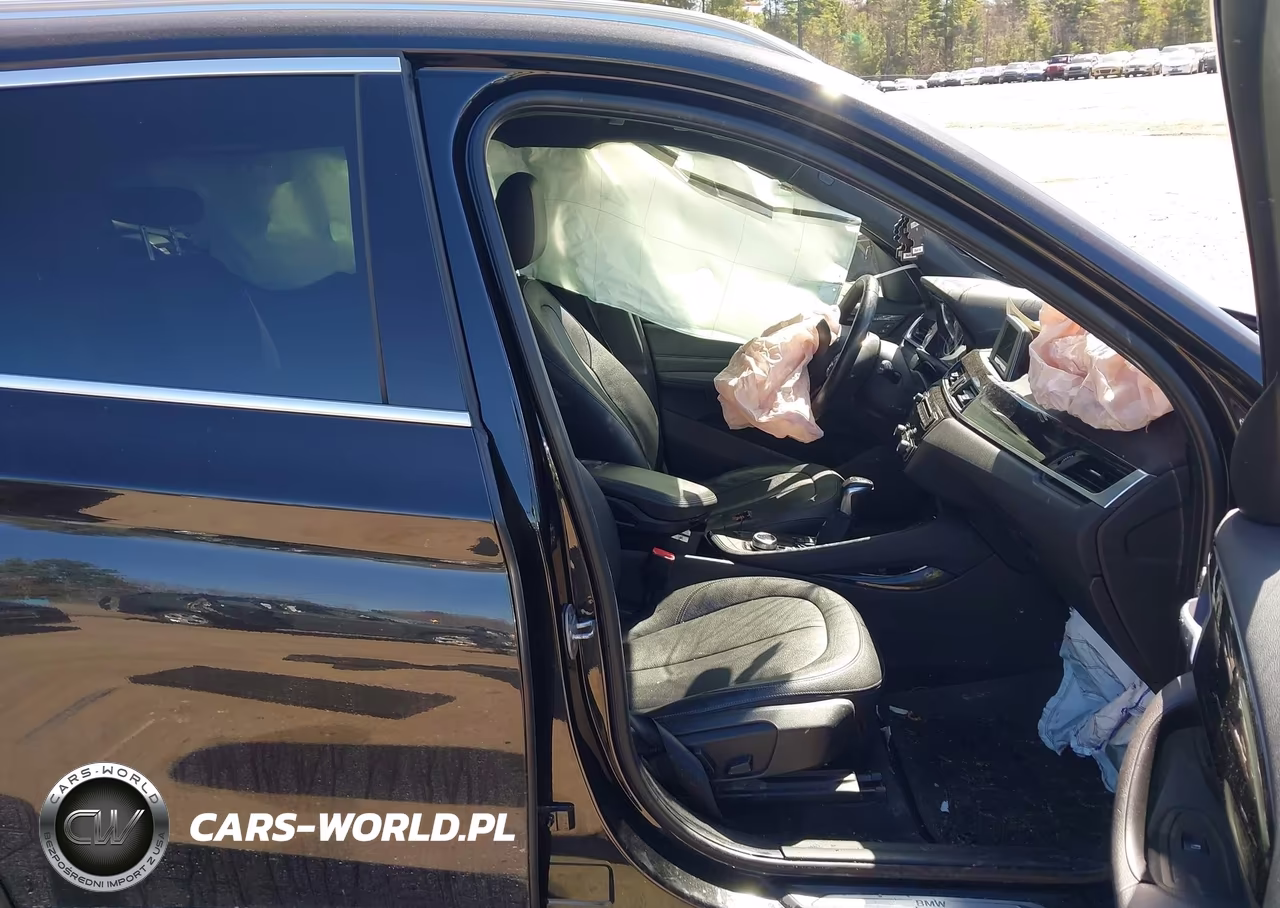 2016 BMW X1 xDrive28I VIN:WBXHT3C38G5F64564 - 5