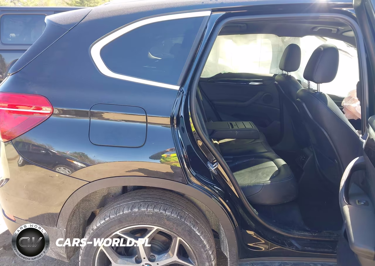2016 BMW X1 xDrive28I VIN:WBXHT3C38G5F64564 - 8