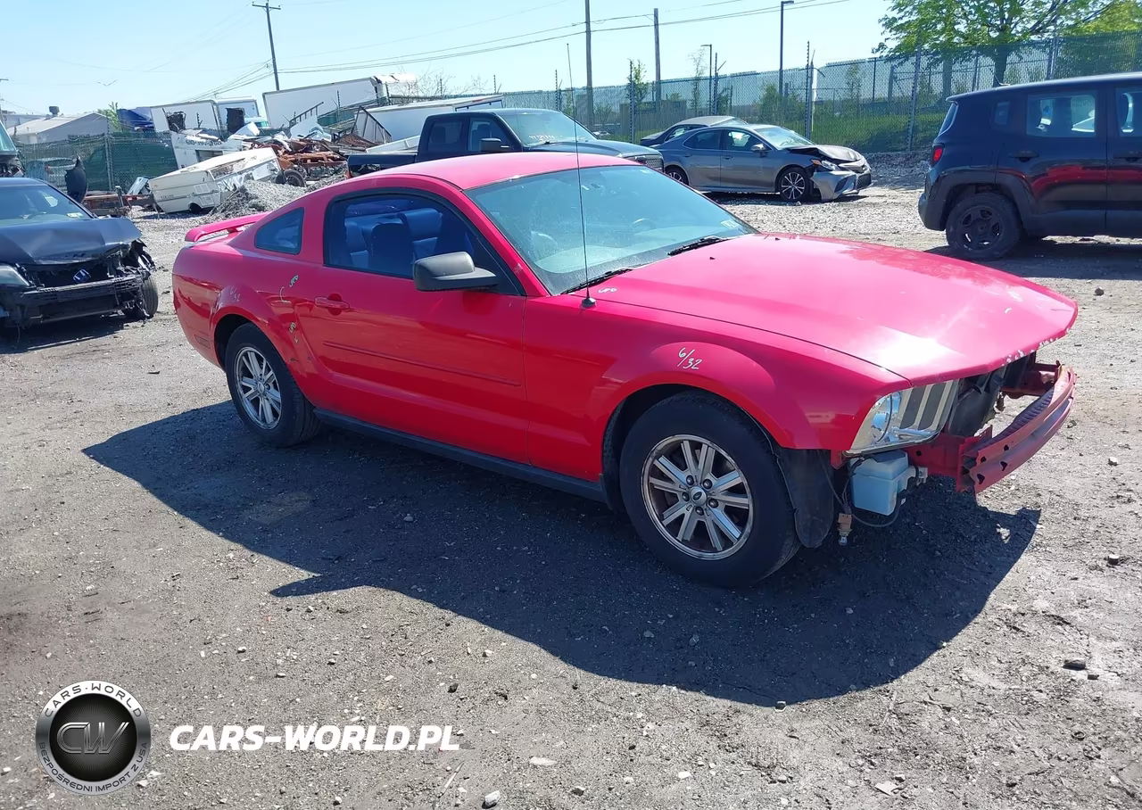 2006 Ford Mustang V6