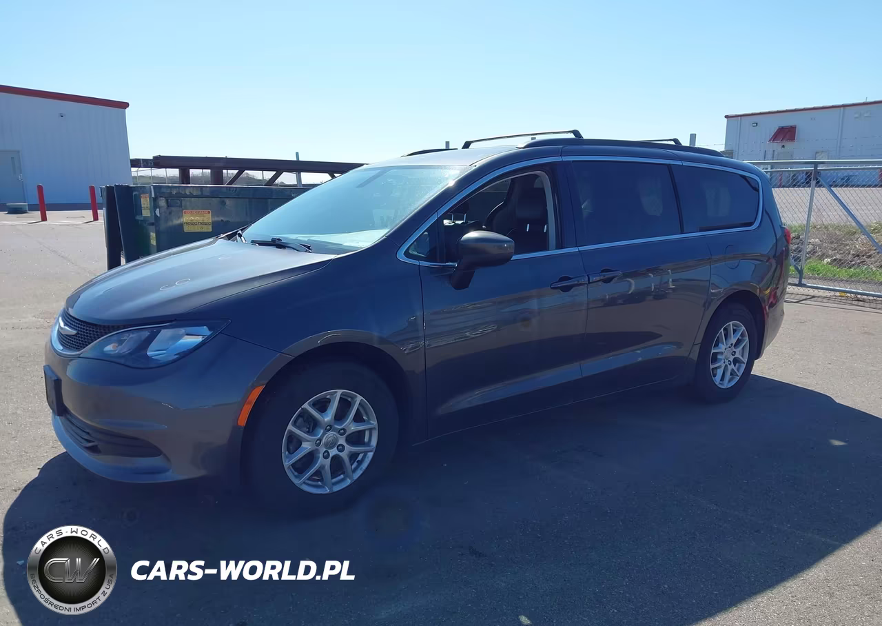 2020 Chrysler Voyager Lxi VIN:2C4RC1DG1LR257433 - 14