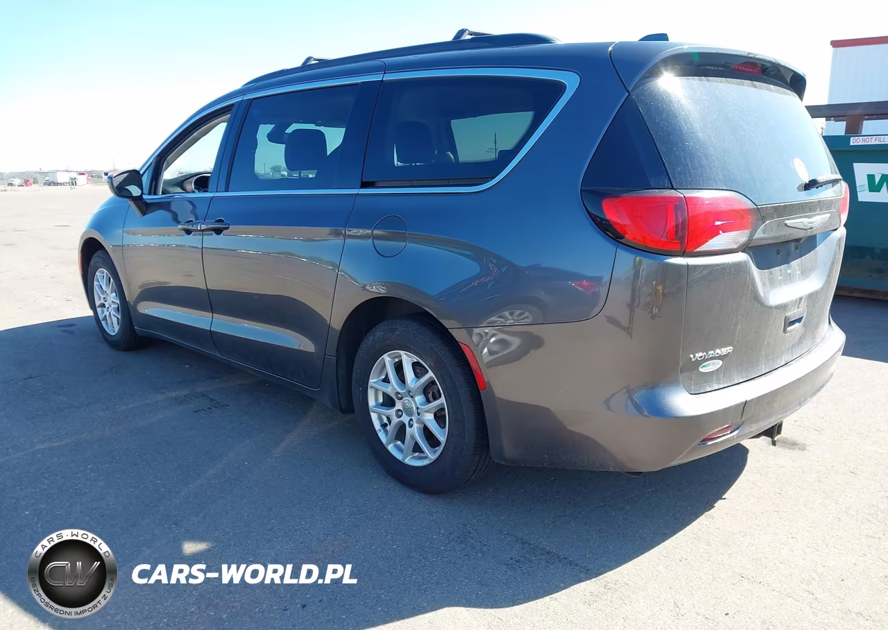 2020 Chrysler Voyager Lxi VIN:2C4RC1DG1LR257433 - 3