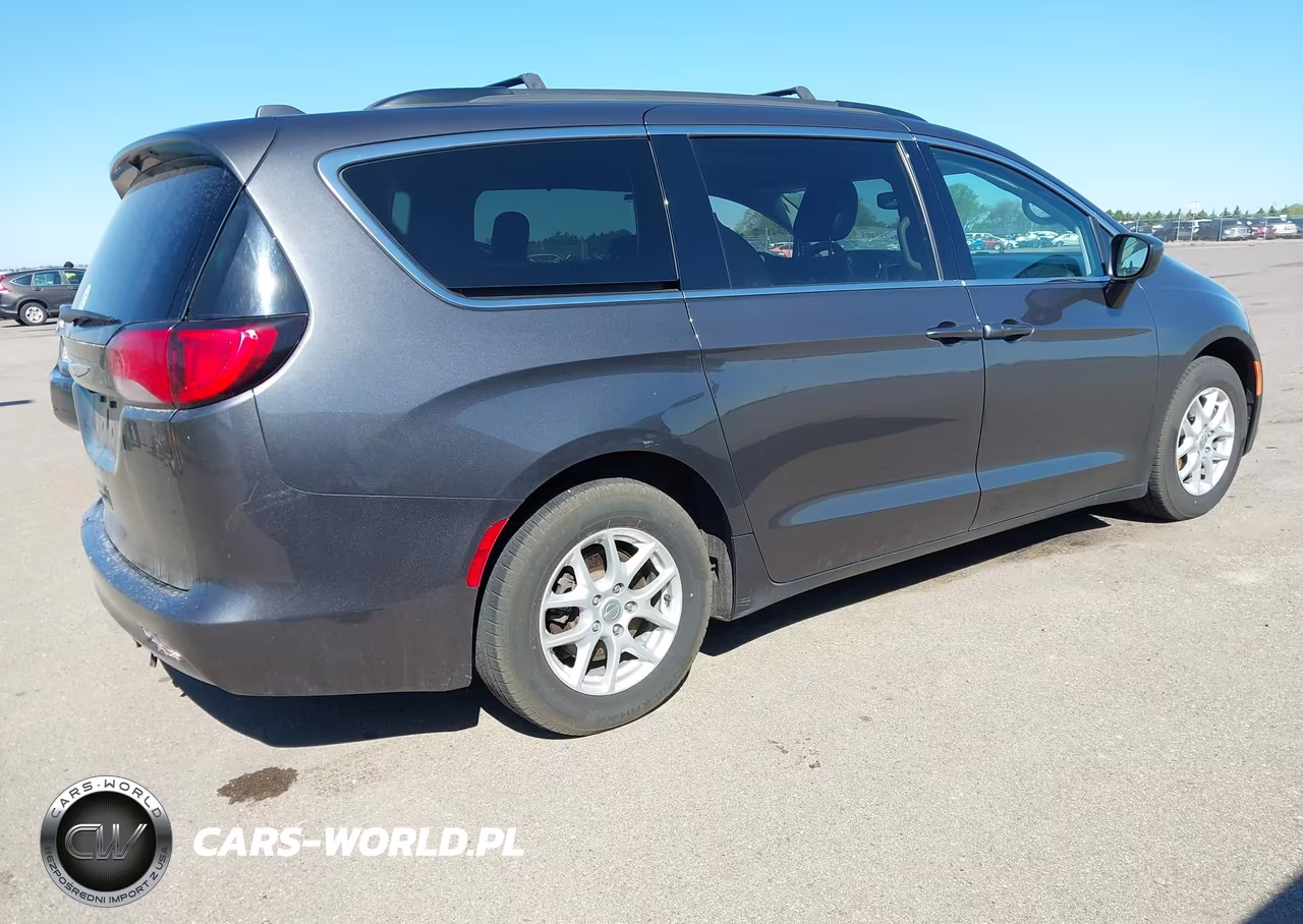 2020 Chrysler Voyager Lxi VIN:2C4RC1DG1LR257433 - 4