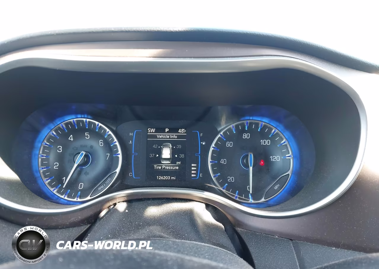 2020 Chrysler Voyager Lxi VIN:2C4RC1DG1LR257433 - 7