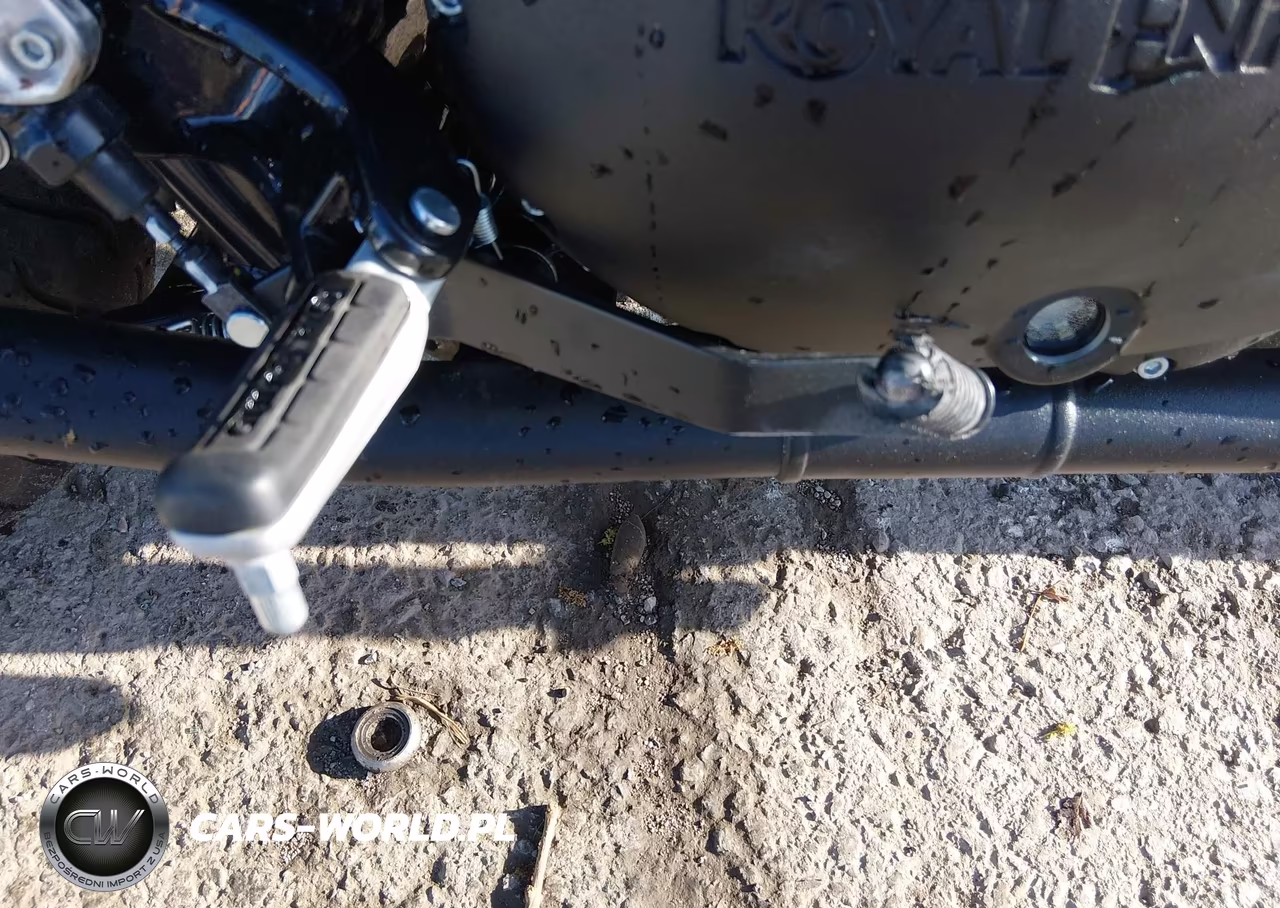 2024 Royal Enfield Motors Int 650 VIN:ME3FPN473RK700325 - 14