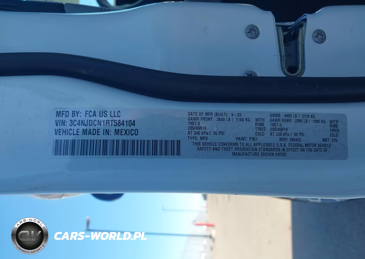 2024 Jeep Compass Limited 4X4 VIN:3C4NJDCN1RT584104 - 9